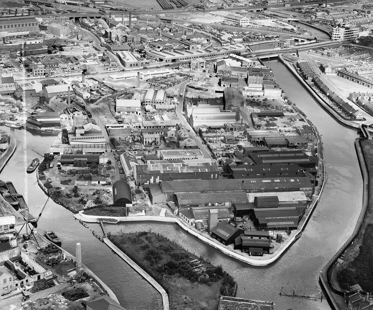 Aerial image of Sugar House Island 1948