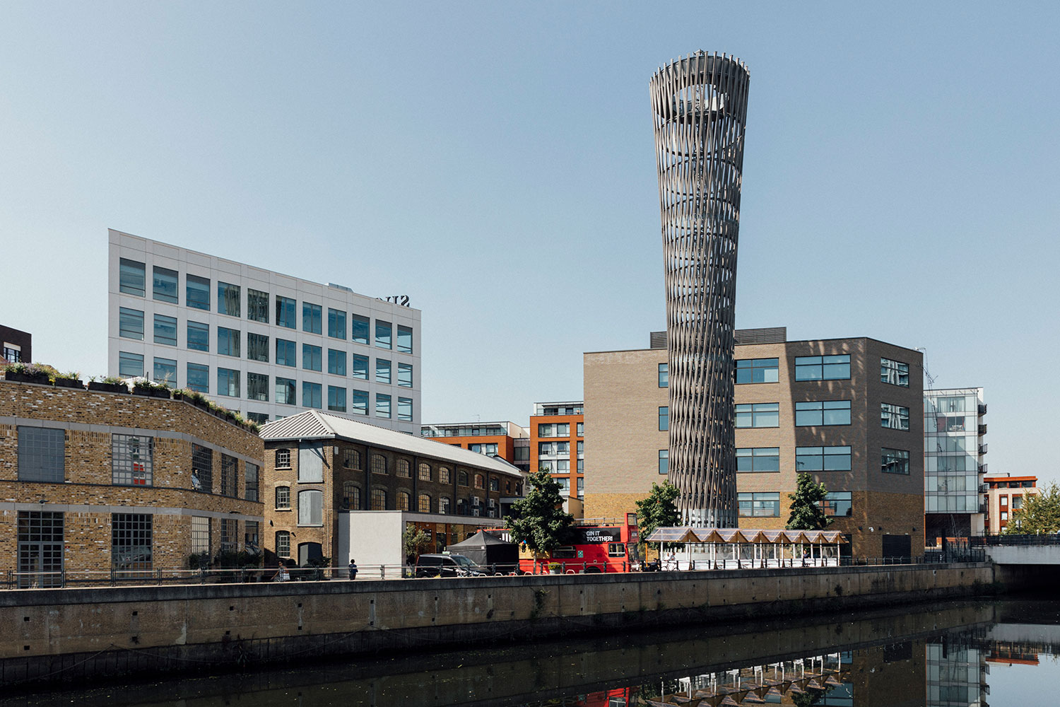 STRATFORD COLLEGE LONDON JOINS SUGAR HOUSE ISLAND – AND DANE’S YARD IS NOW FULLY LET 1 Danes Yard